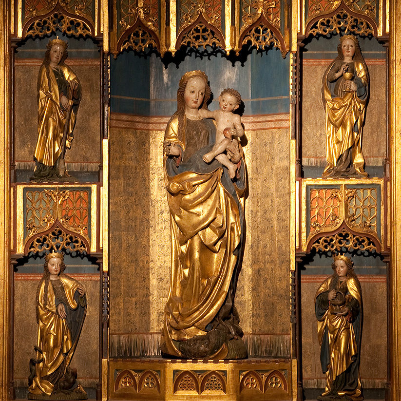 Atelier inconnu : Panneau de l’autel de Rothenschirmbach (détail), 1480 1490, bois de conifère peint, sculptures en tilleul, base en craie avec revêtement métallique et peinture, 220 x 194 cm